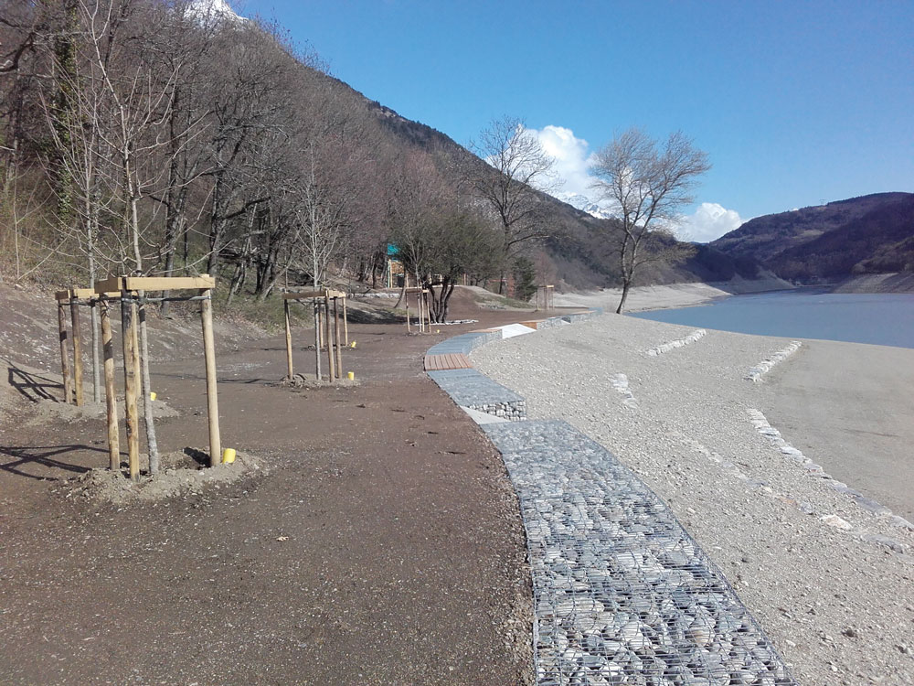 Travaux réalisés avec le concours financier de : Région Auvergne-Rhône-Alpes, Département de l’Isère et EDF. Travaux réalisés avec le concours financier de : Région Auvergne-Rhône-Alpes, Département de l’Isère et EDF.