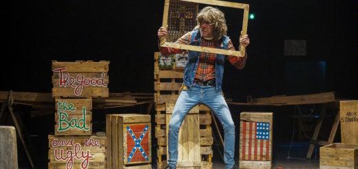 Le Magnifique Bon A Rien cie ChickenStreet ©Hélène Faure